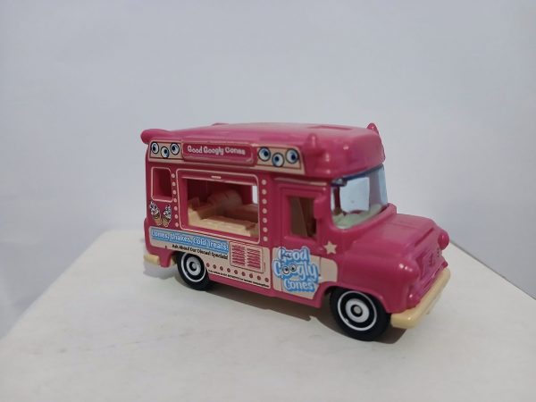 ICE CREAM VAN