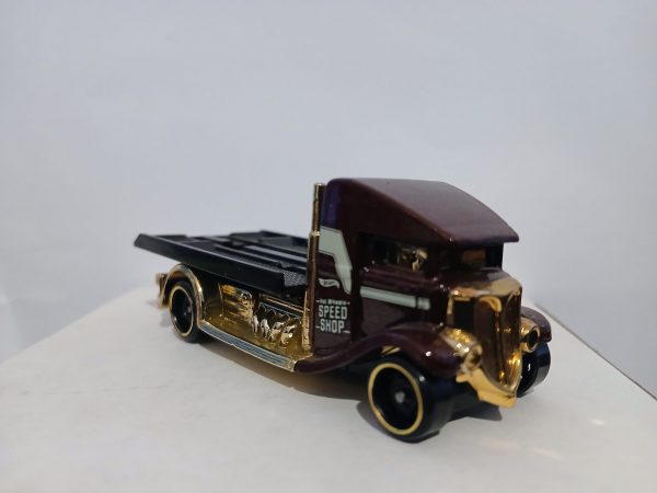 FAST BED HAULER 2013
